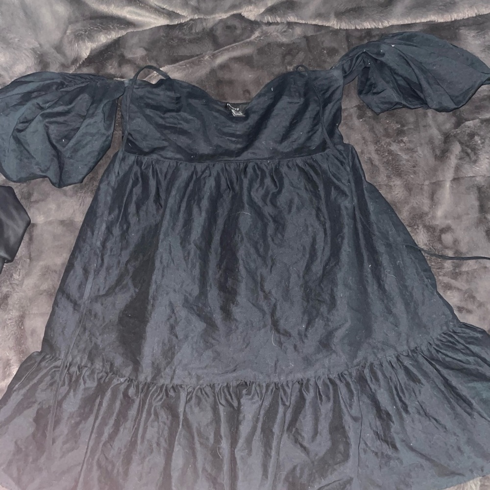 Elegant Off-Shoulder Black Dress